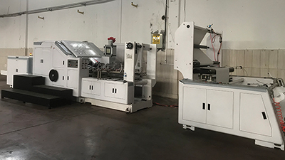 صدرنا ماكينة إنتاج الأكياس الورقية عالية السرعة لعميل من أمريكا